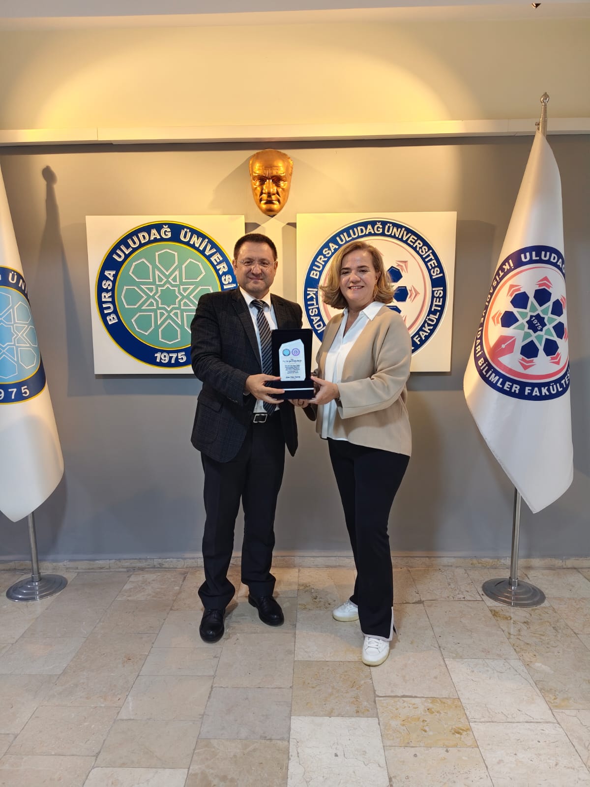 🏆 2026 YÖK Başarı Ödülleri’nden Bölümümüze Büyük Gurur! 🌍✨